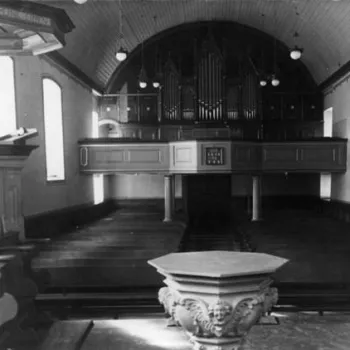 Orgel nach 1920 neugotischer Orgelprospekt Zimmermann + Goll-Verbreituerungen (Foto: Archiv W&auml;lti)