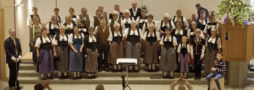 Klangfenster Trachtengruppe (Foto: Christoph Knoch) Klangfenster Trachtengruppe (Foto: Christoph Knoch)